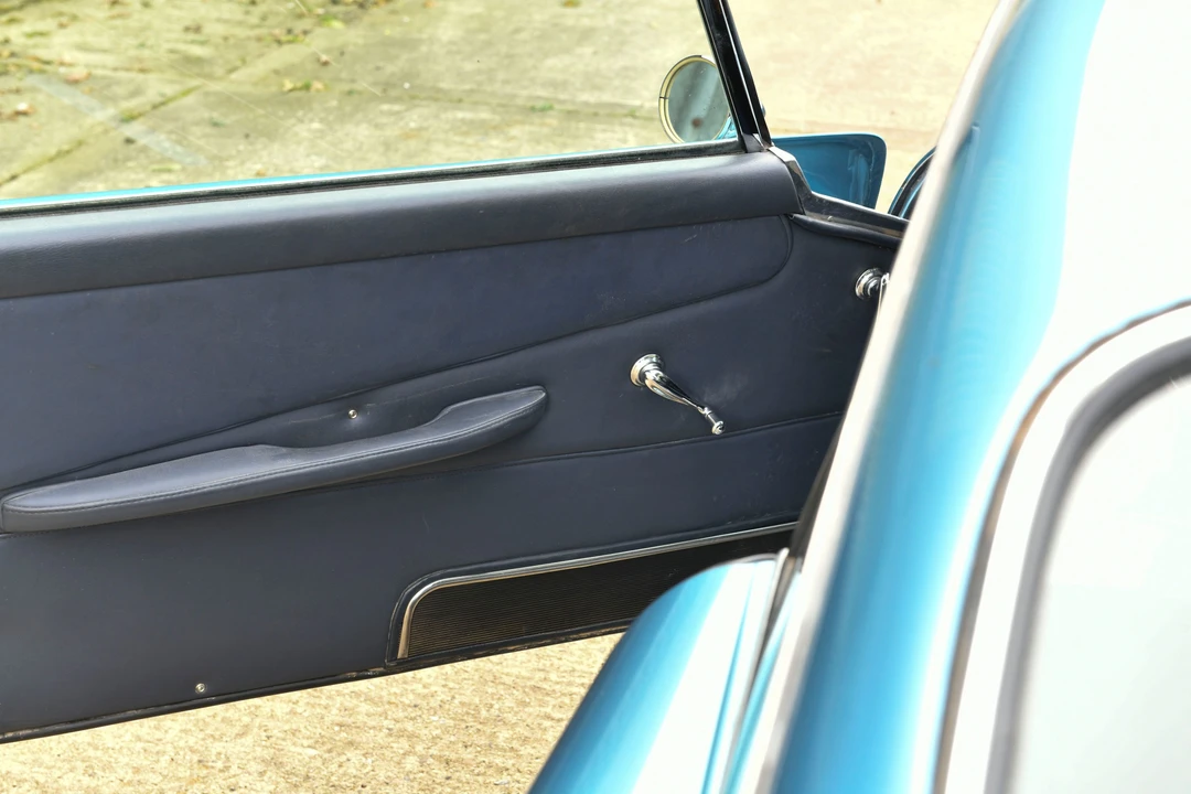 1963 Aston Martin DB4 Vantage - Image 30 of 31