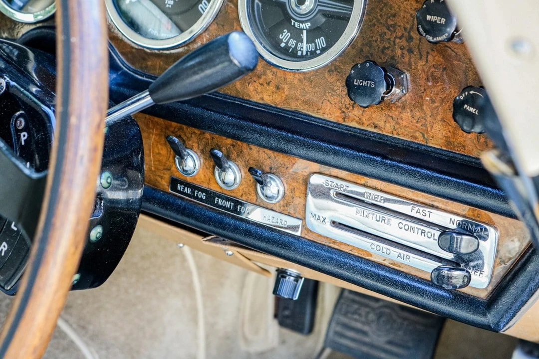 1963 Aston Martin Lagonda - Image 24 of 30