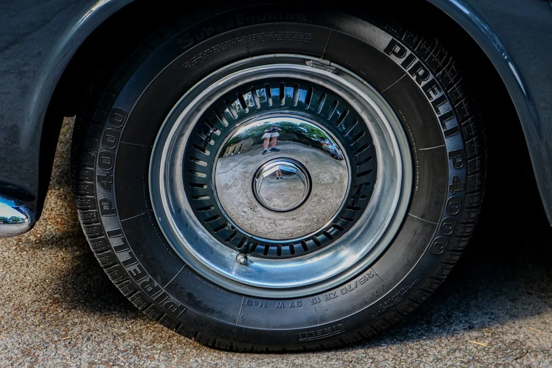 1963 Aston Martin Lagonda - Image 10 of 30