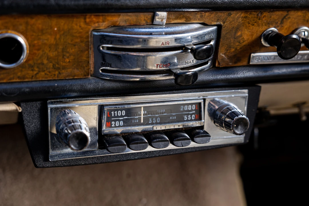 1963 Aston Martin Lagonda - Image 17 of 31