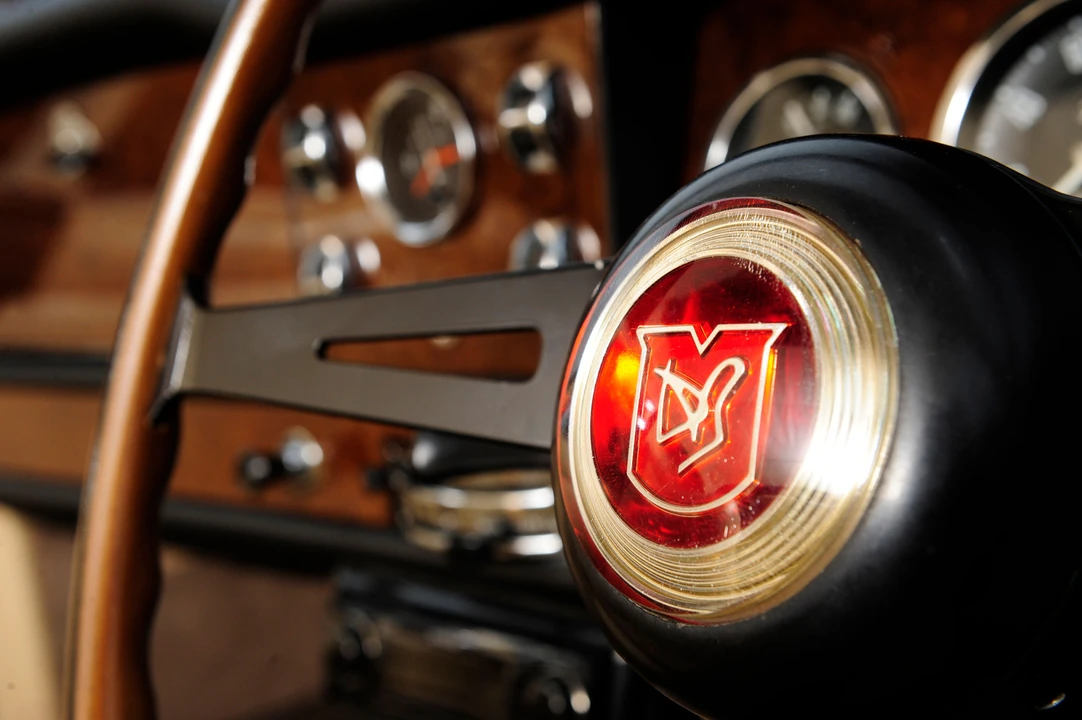 1963 Aston Martin Lagonda - Image 7 of 19