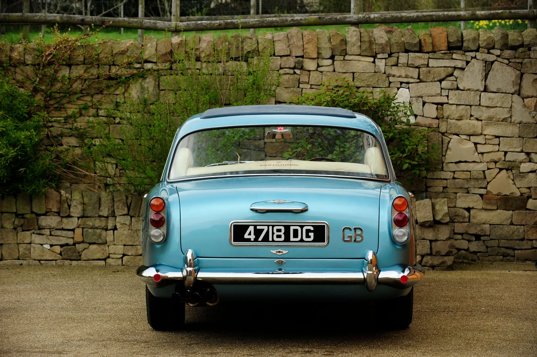 1963 Aston Martin Lagonda - Image 15 of 19