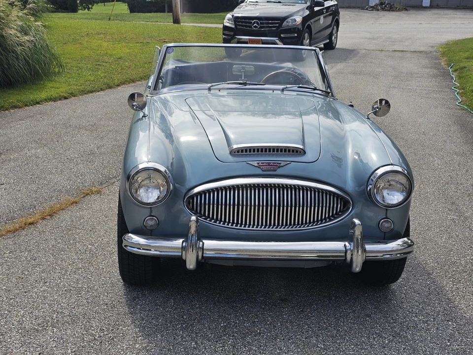 1963 Austin-Healey 3000 Mark II - Image 2 of 20