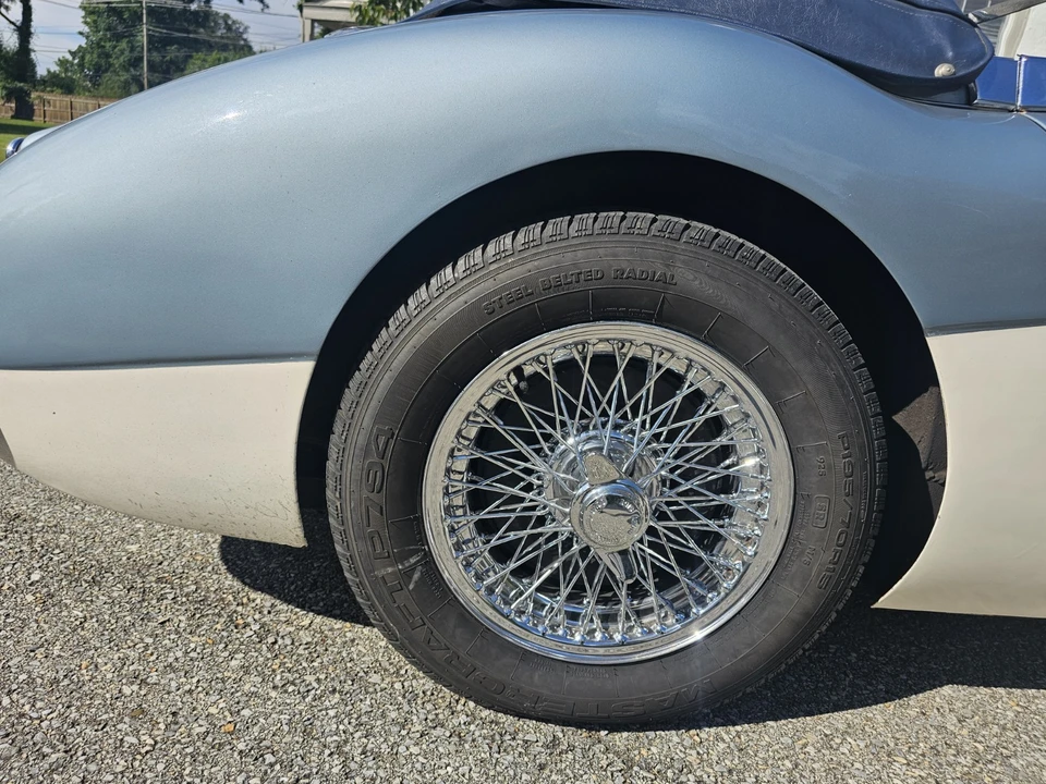 1963 Austin-Healey 3000 Mark II - Image 16 of 20