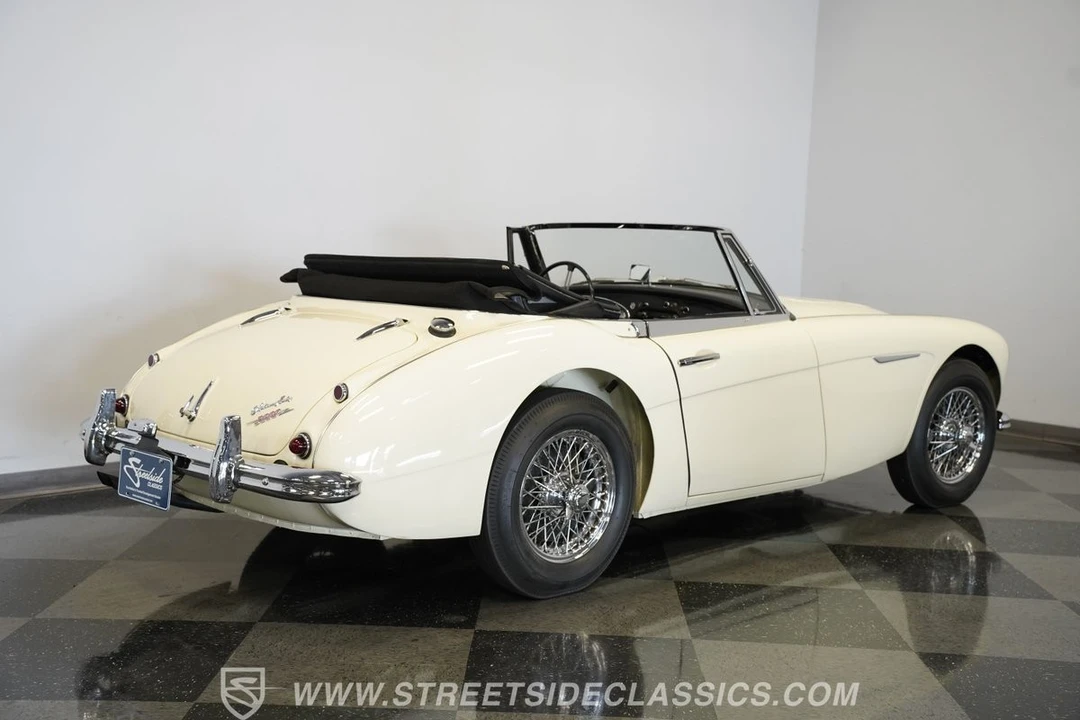 1963 Austin-Healey 3000 Mark II - Image 18 of 31