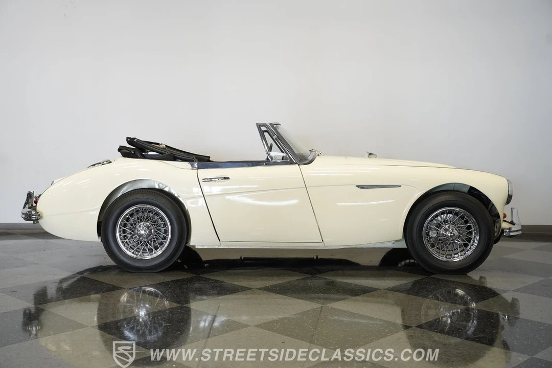 1963 Austin-Healey 3000 Mark II - Image 21 of 31