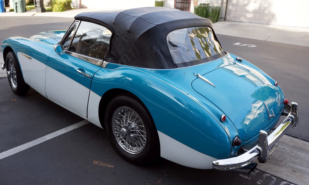 1963 Austin-Healey 3000 Mark II - Image 11 of 31