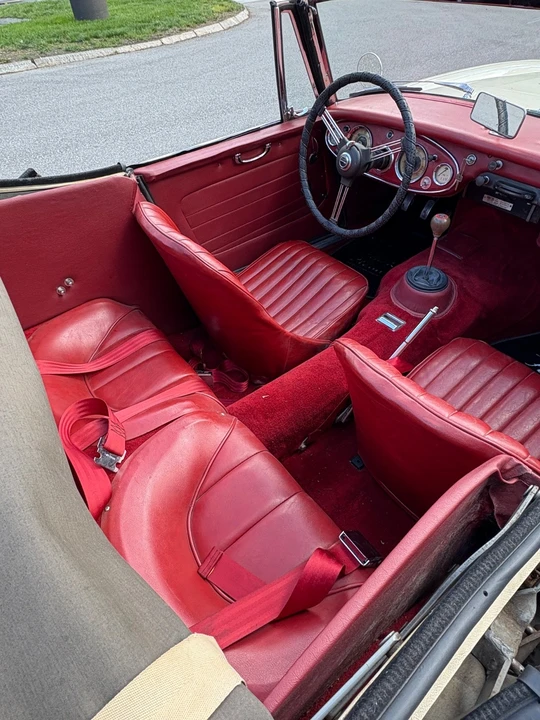 1963 Austin-Healey 3000 Mark II - Image 9 of 21