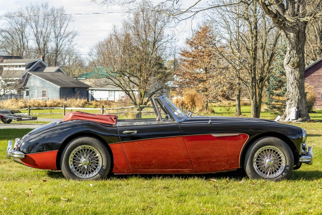 1963 Austin-Healey 3000 Mark II - Image 5 of 31