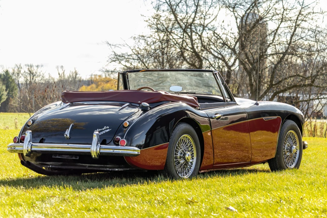 1963 Austin-Healey 3000 Mark II - Image 6 of 31