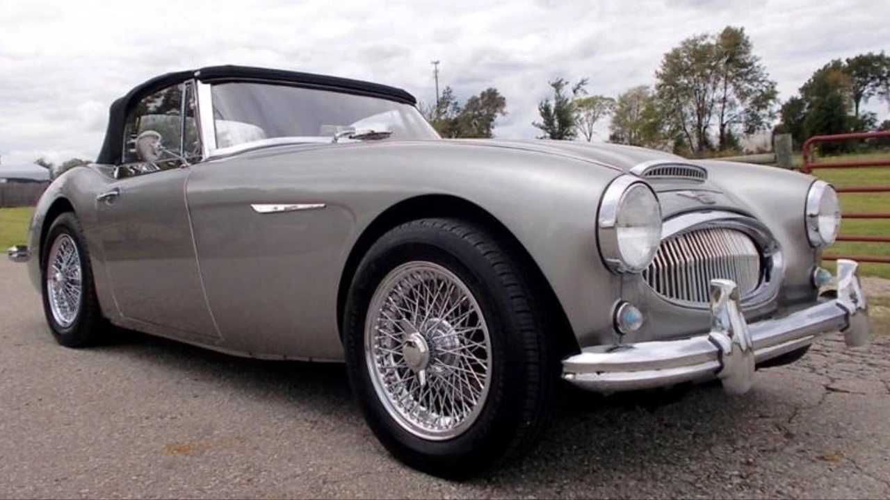 1963 Austin-Healey 3000 Mark II - Image 12 of 31