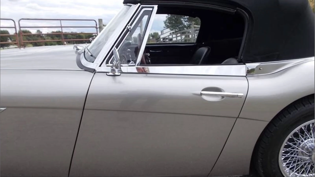 1963 Austin-Healey 3000 Mark II - Image 24 of 31