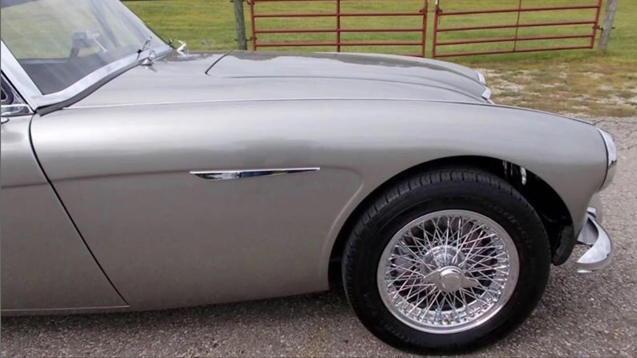 1963 Austin-Healey 3000 Mark II - Image 25 of 31