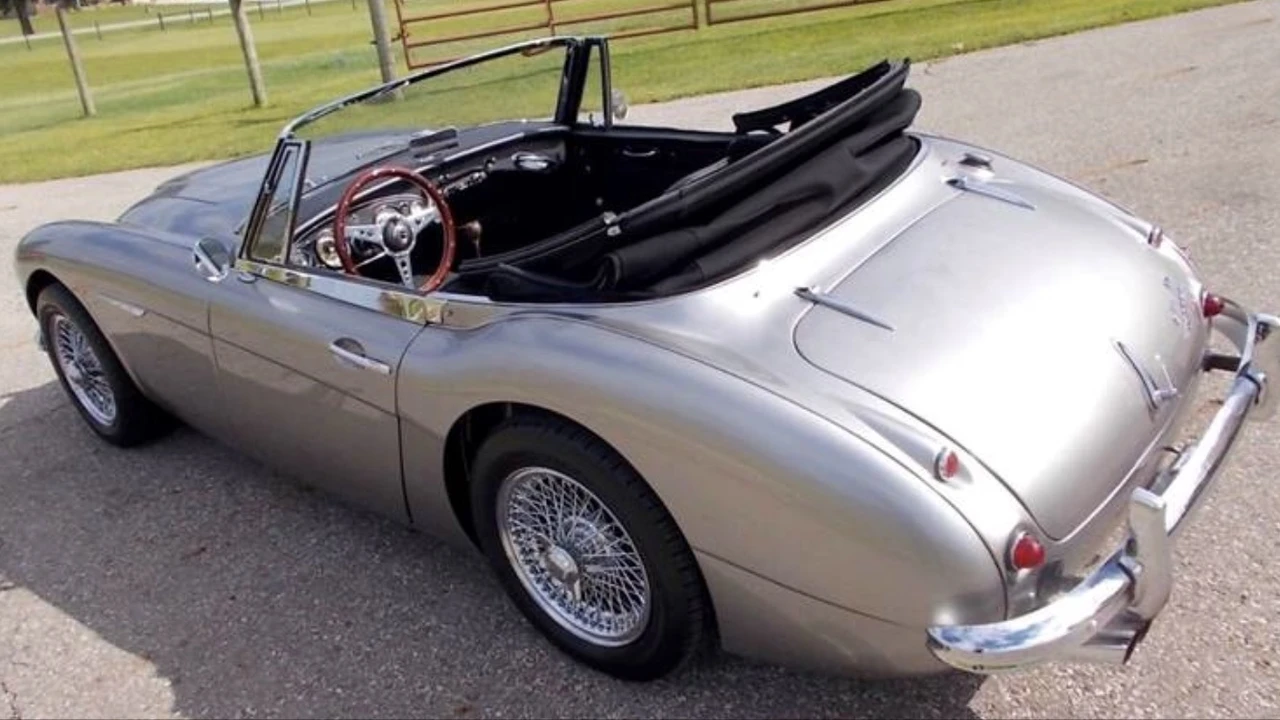 1963 Austin-Healey 3000 Mark II - Image 5 of 31