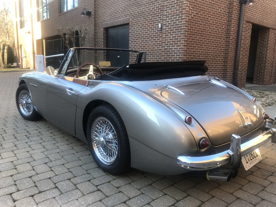 1963 Austin-Healey 3000 Mark II - Image 6 of 31