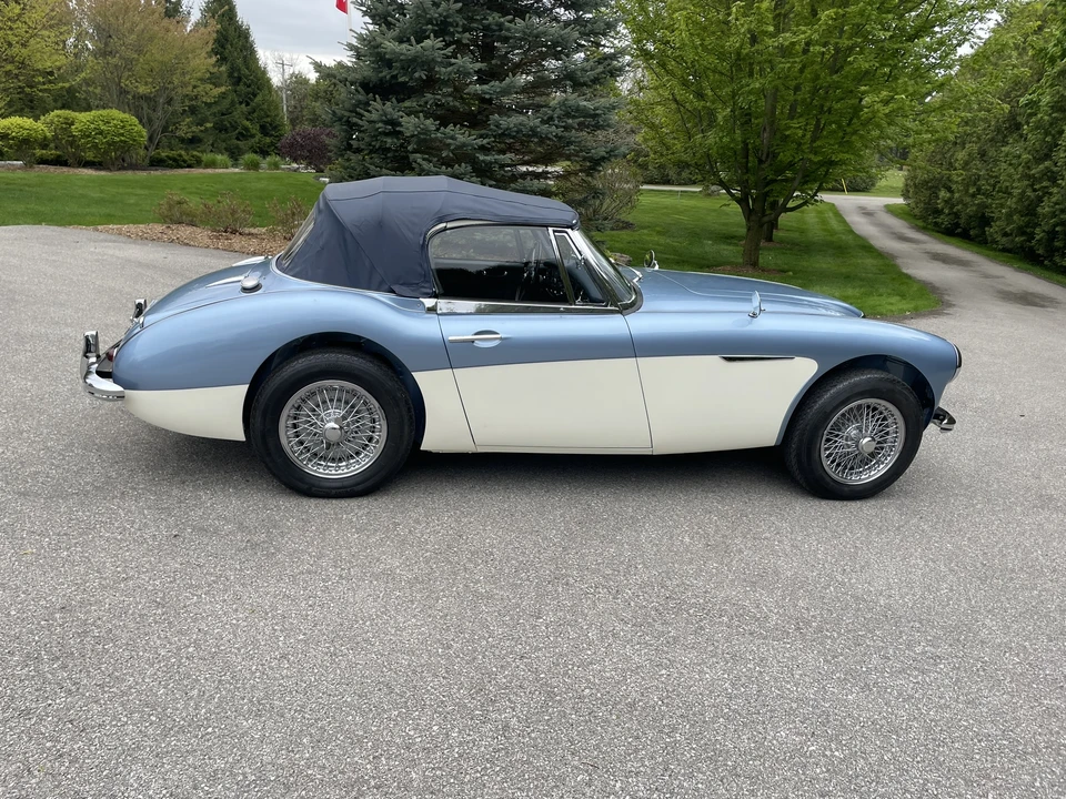 1963 Austin-Healey 3000 Mark II - Image 19 of 31