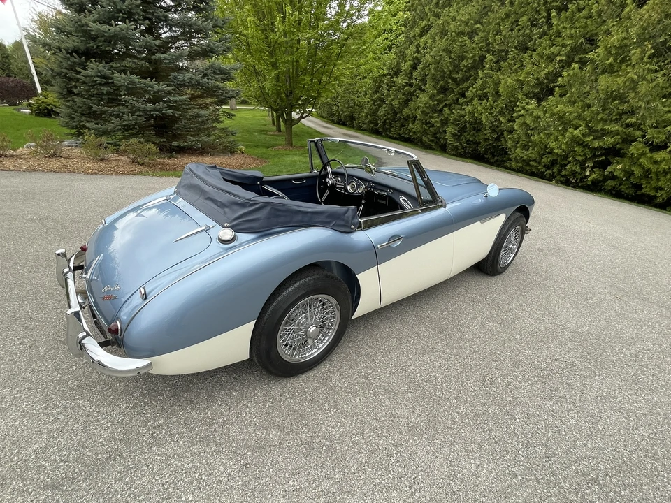 1963 Austin-Healey 3000 Mark II - Image 10 of 31