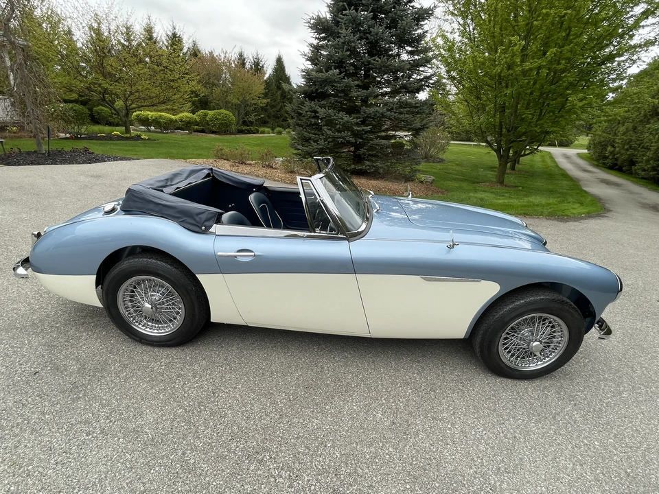 1963 Austin-Healey 3000 Mark II - Image 8 of 31