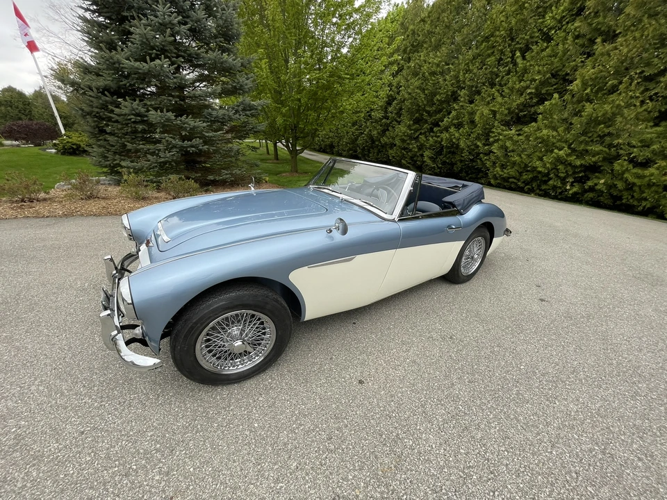 1963 Austin-Healey 3000 Mark II - Image 2 of 31