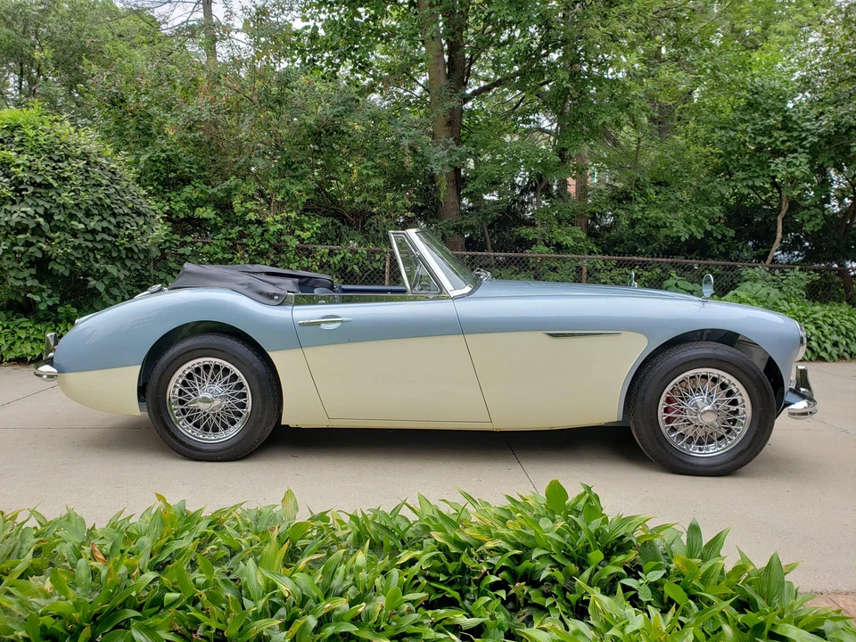 1963 Austin-Healey 3000 Mark II - Image 8 of 31