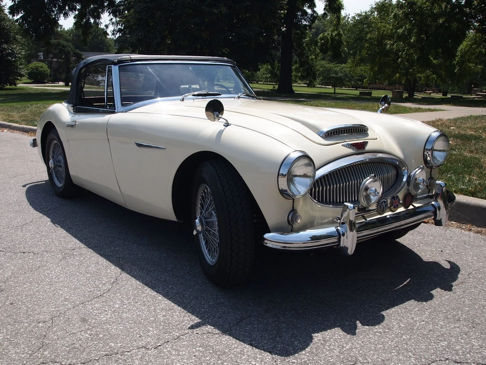 1963 Austin-Healey 3000 Mark II - Image 25 of 31