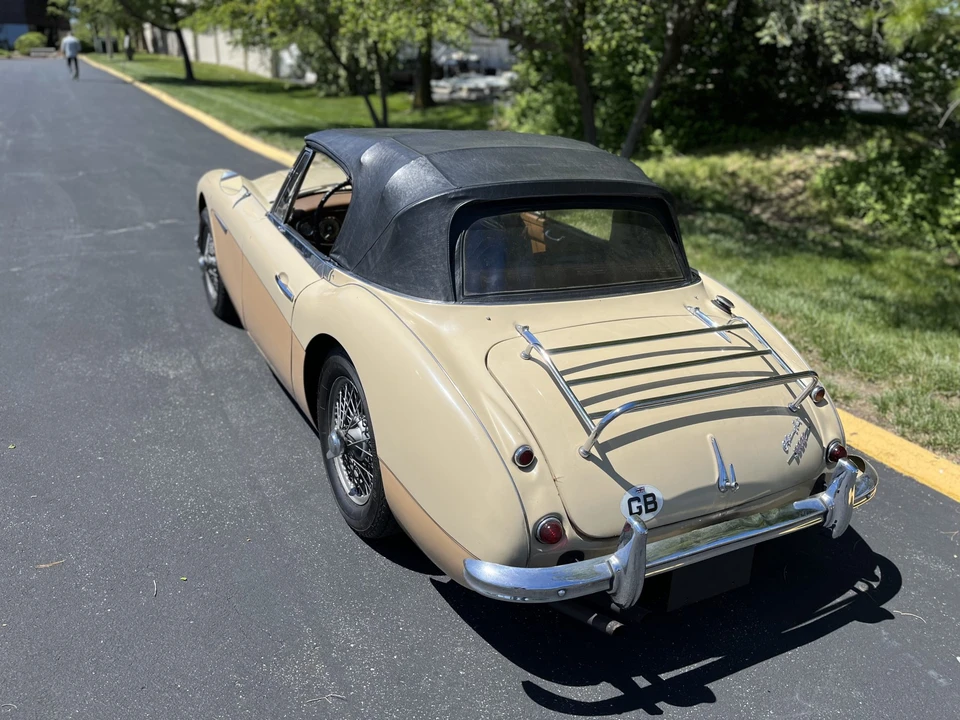 1963 Austin-Healey 3000 Mark II - Image 10 of 31