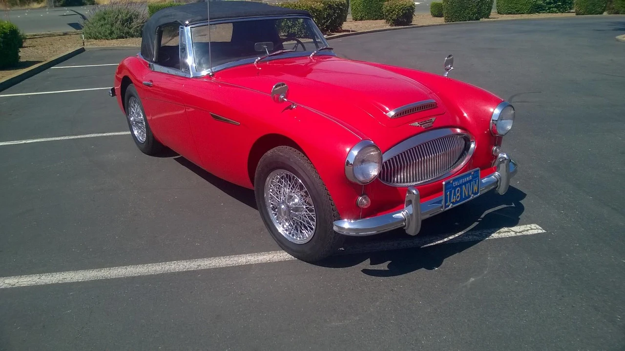 1963 Austin-Healey 3000 Mark II - Image 16 of 31