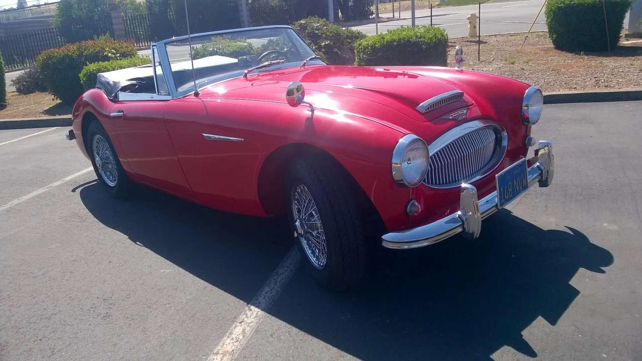 1963 Austin-Healey 3000 Mark II - Image 2 of 31