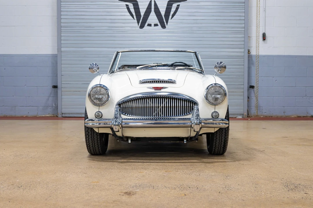1963 Austin-Healey 3000 Mark II - Image 9 of 31