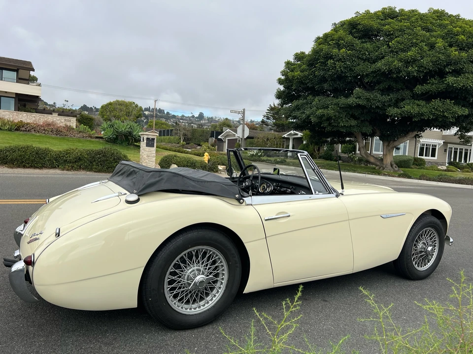 1963 Austin-Healey 3000 Mark II - Image 21 of 31