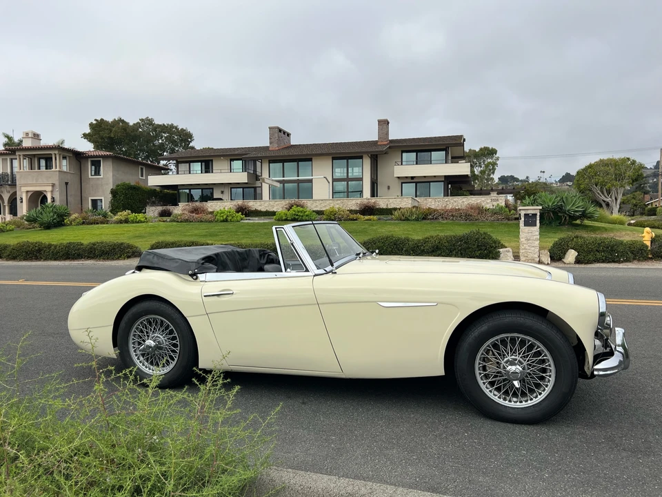 1963 Austin-Healey 3000 Mark II - Image 24 of 31