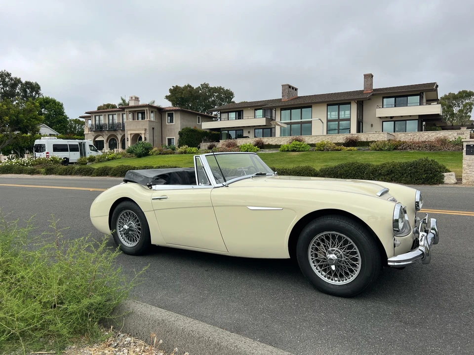 1963 Austin-Healey 3000 Mark II - Image 25 of 31