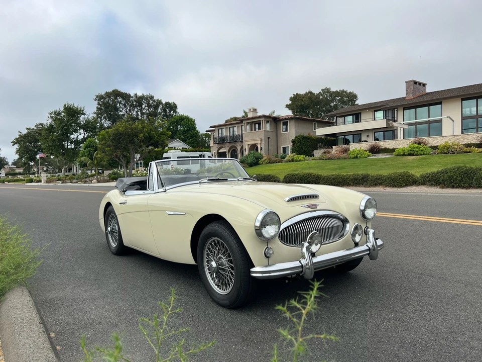 1963 Austin-Healey 3000 Mark II - Image 27 of 31