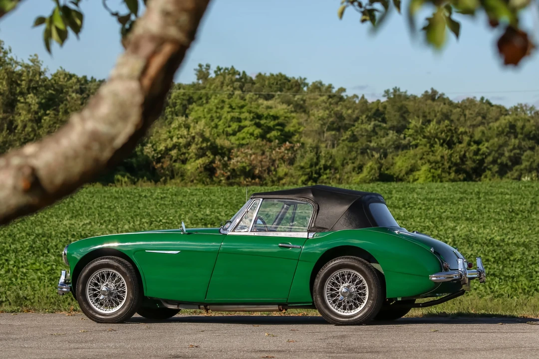 1963 Austin-Healey 3000 Mark II - Image 28 of 31