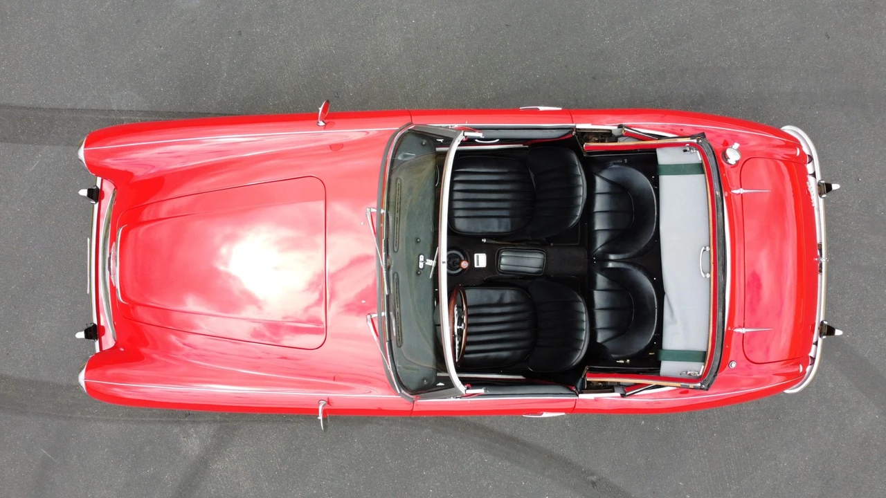 1963 Austin-Healey 3000 Mark II - Image 28 of 31