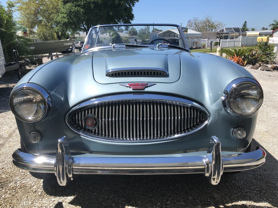 1963 Austin-Healey 3000 Mark II - Image 4 of 31