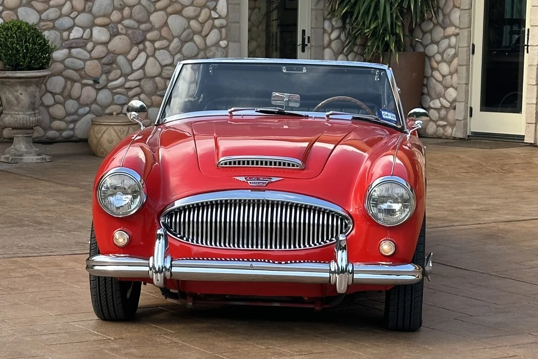 1963 Austin-Healey 3000 Mark II - Image 10 of 31