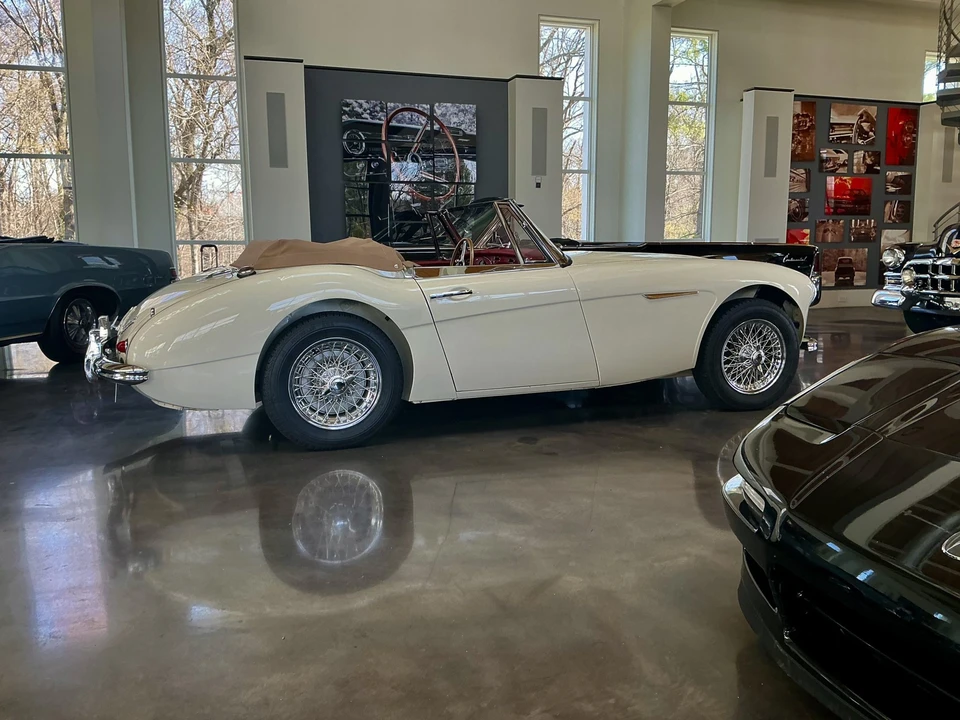 1963 Austin-Healey 3000 Mark II - Image 18 of 31