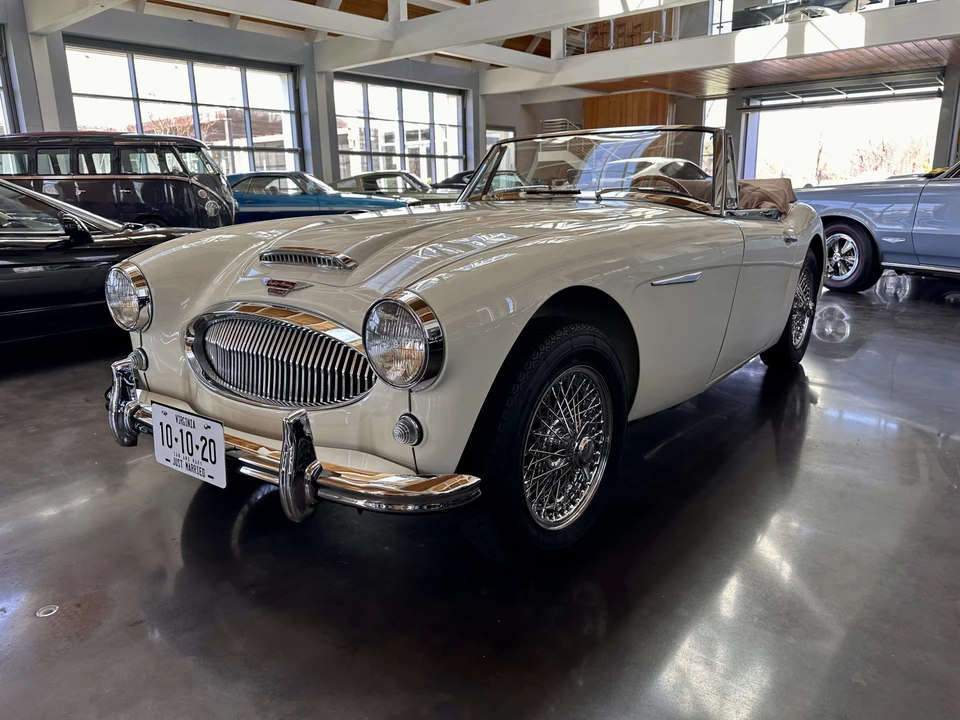 1963 Austin-Healey 3000 Mark II - Image 9 of 31