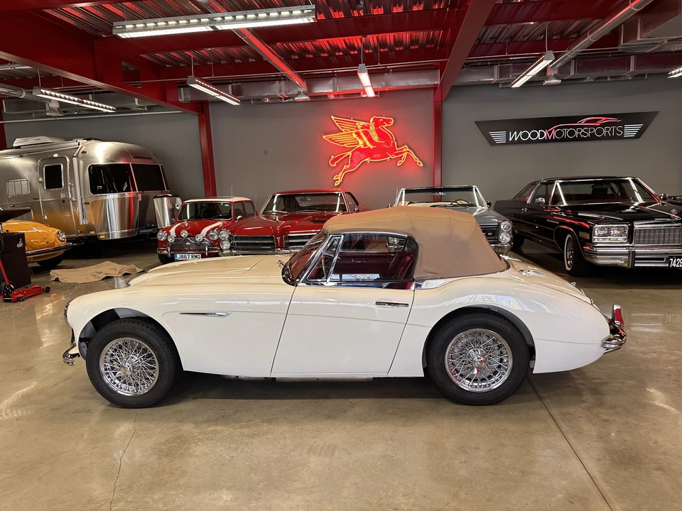1963 Austin-Healey 3000 Mark II - Image 23 of 31