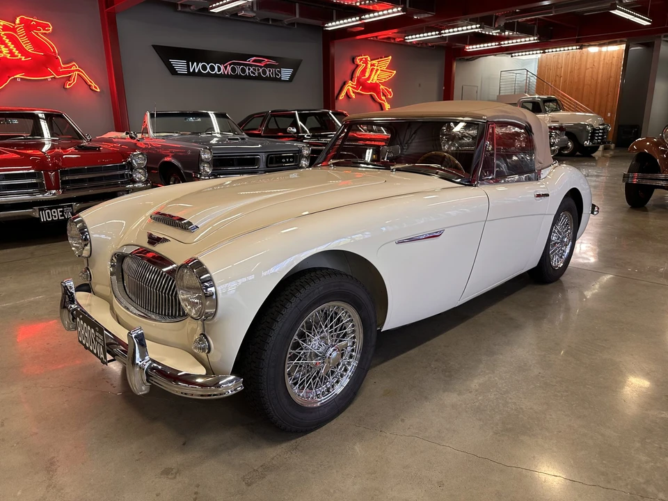 1963 Austin-Healey 3000 Mark II - Image 22 of 31