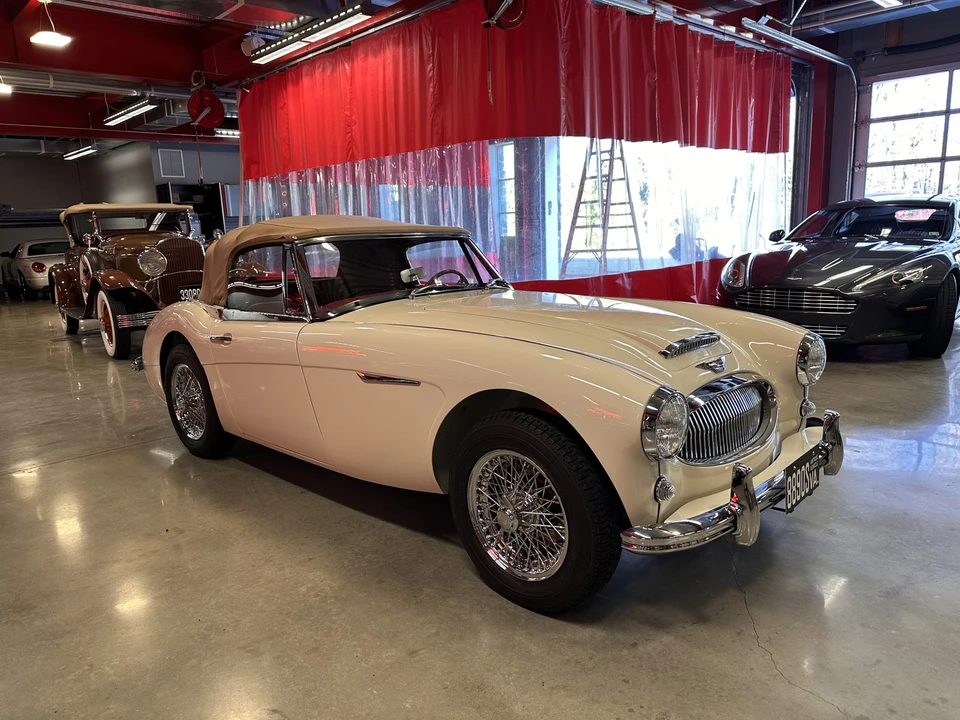 1963 Austin-Healey 3000 Mark II - Image 20 of 31