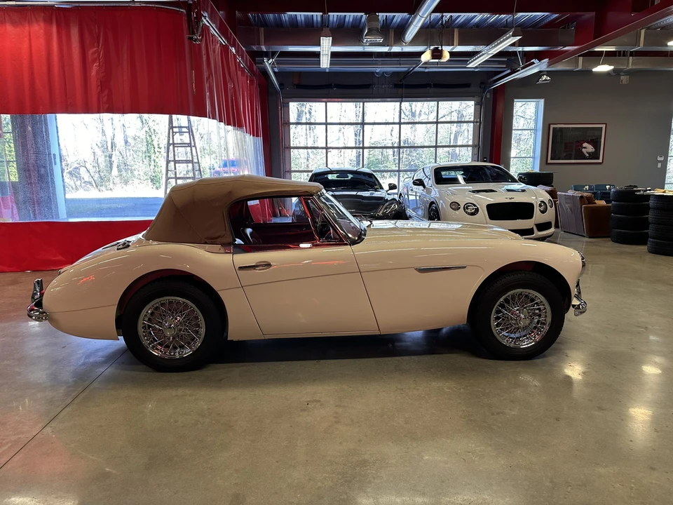 1963 Austin-Healey 3000 Mark II - Image 19 of 31