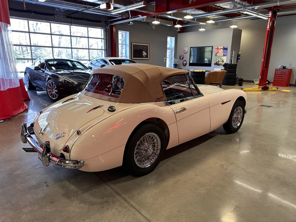 1963 Austin-Healey 3000 Mark II - Image 26 of 31