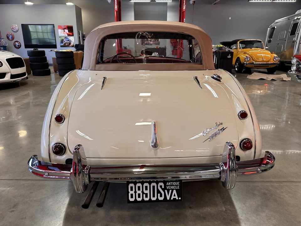 1963 Austin-Healey 3000 Mark II - Image 25 of 31