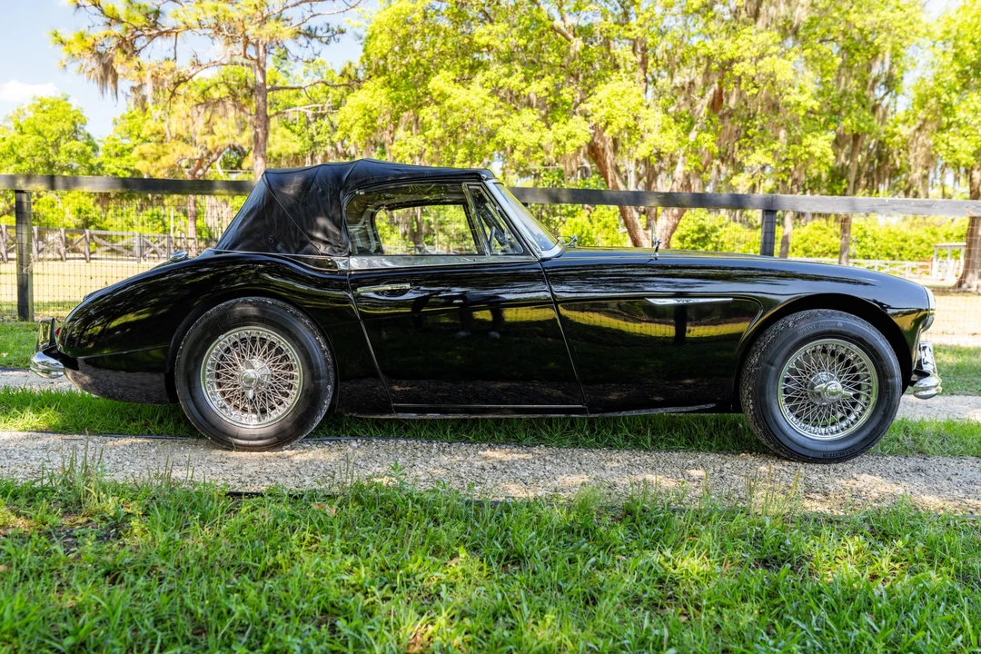 1963 Austin-Healey 3000 Mark II - Image 17 of 31