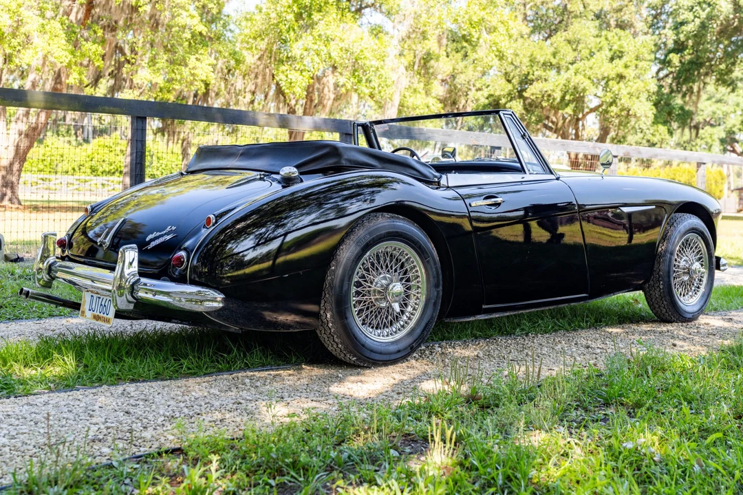 1963 Austin-Healey 3000 Mark II - Image 8 of 31
