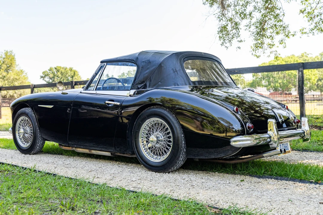 1963 Austin-Healey 3000 Mark II - Image 14 of 31