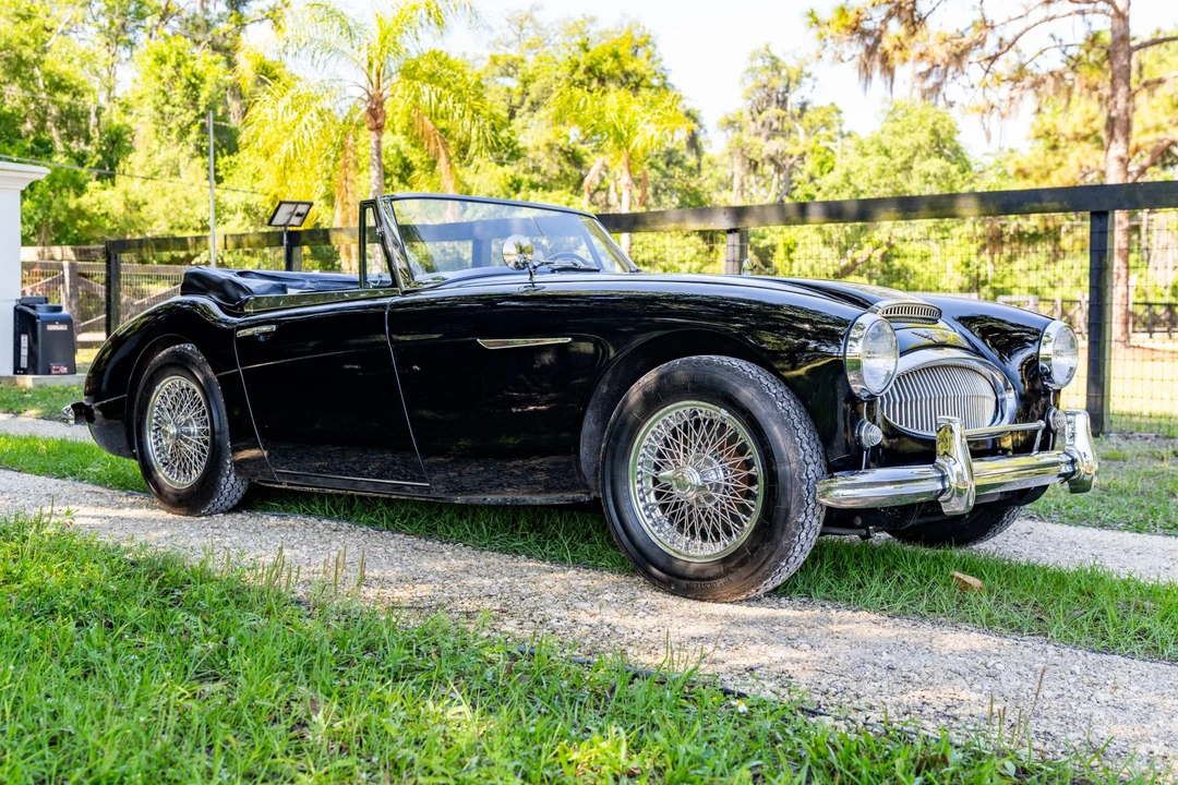 1963 Austin-Healey 3000 Mark II - Image 2 of 31