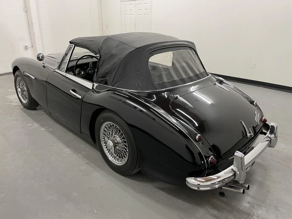 1963 Austin-Healey 3000 Mark II - Image 22 of 31